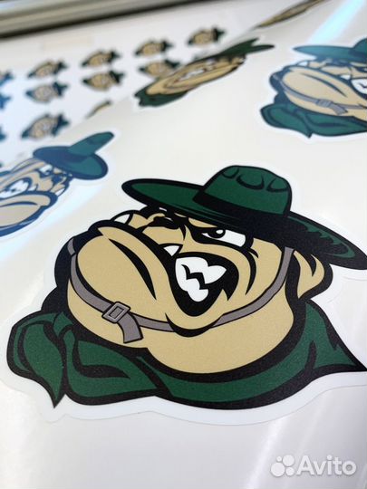 Печать самоклеящихся стикеров,наклеек, этикеток