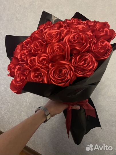 Букет из атласных лент