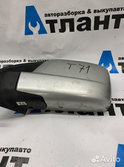 Правое зеркало Nissan X-Trail