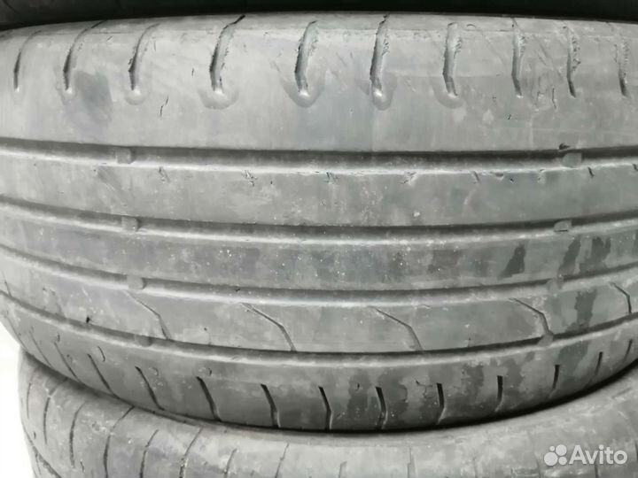 Continental ContiPremiumContact 5 215/55 R16 93H