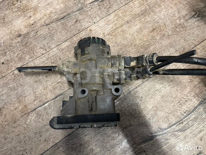 Кран модулятор EBS передний Volvo FH 3 2015