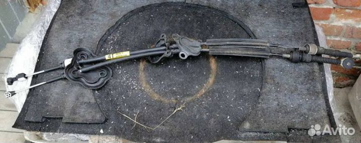 Трос кулисы кпп Renault Megane 3