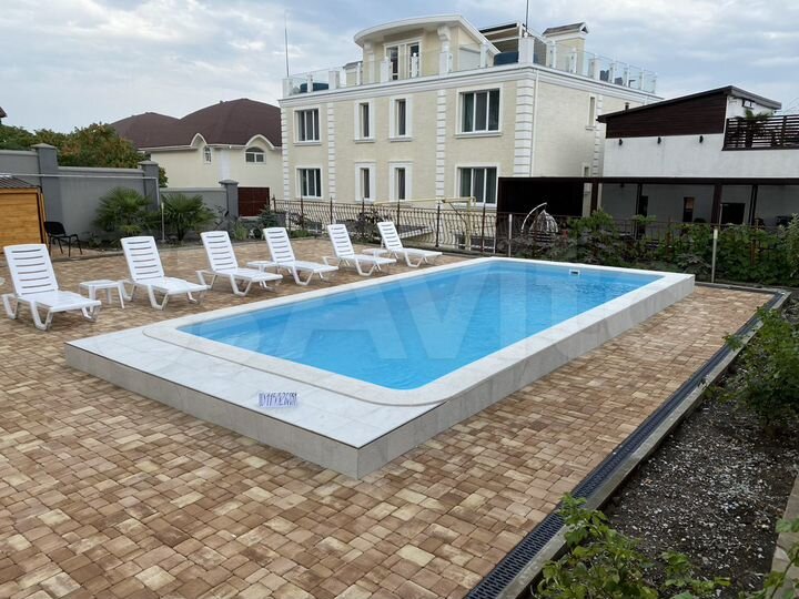 Дом 260 м² на участке 6 сот.