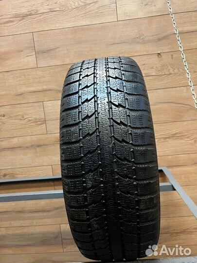 Toyo Observe GSi-5 215/60 R16