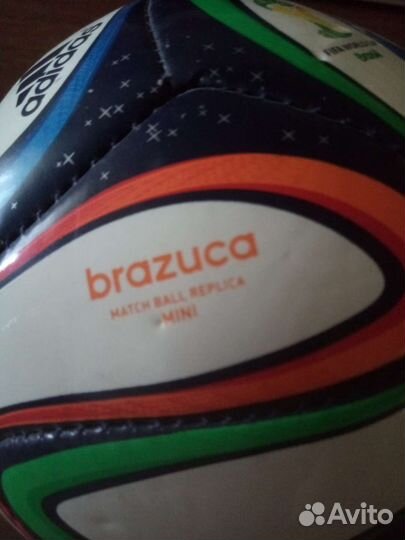 Футбольный мяч adidas mini