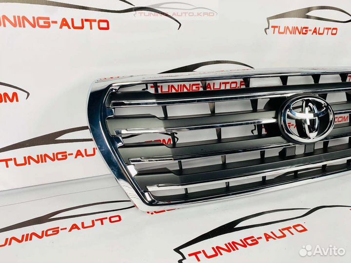 Решетка радиатора Toyota Land Cruiser 200 A2010