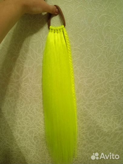 Хвост волосы на резинке