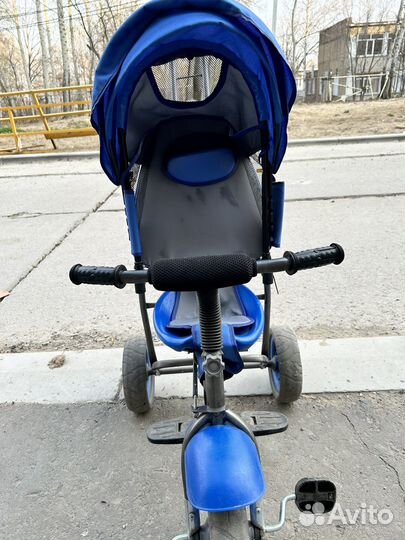 Велосипед с родительской ручкой