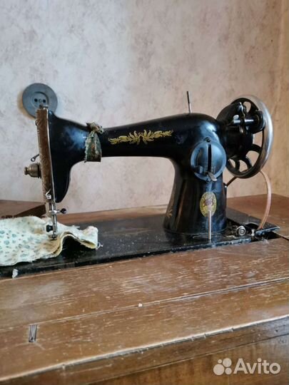 Швейная машина Подольск