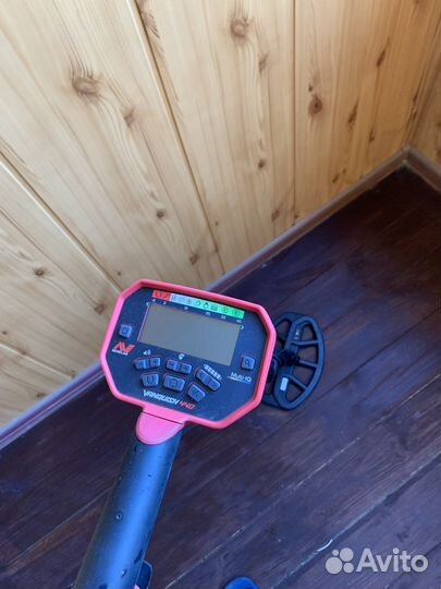 Металлоискатель minelab vanquish 440