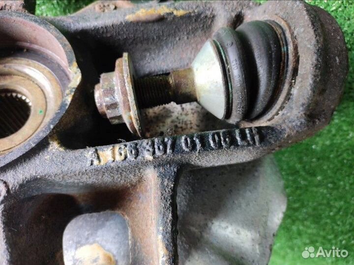 Кулак задний левый Mercedes-Benz Gle-Class W166