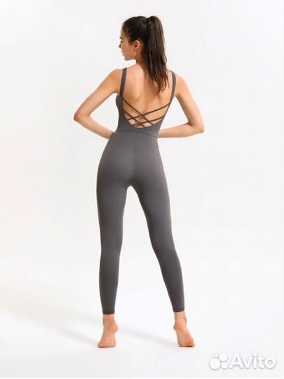 Комбинезон для фитнеса