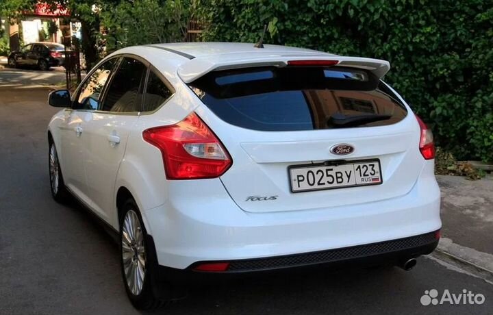 Спойлер ST ford focus 3 хэтчбек