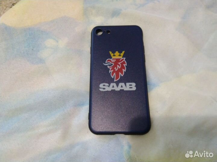 Чехлы на iPhone 7, 8