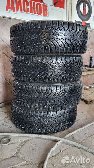 Nordman Nordman 4 215/60 R16