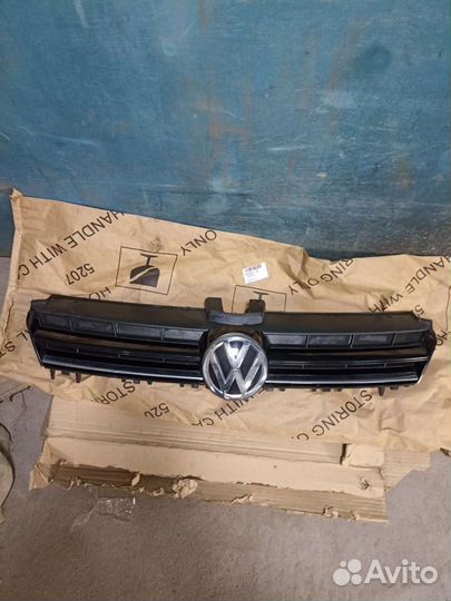 Решетка радиатора для Фольксваген гольф