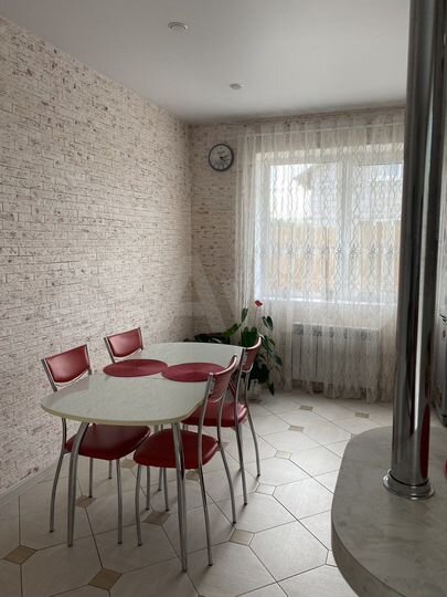 Дом 89,2 м² на участке 6 сот.