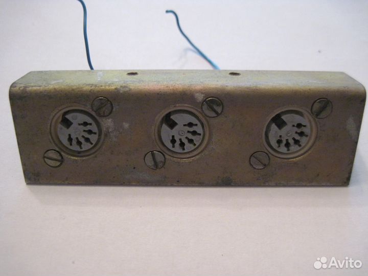 Колодка под штекер онц - 5 (5DIN) (СССР)