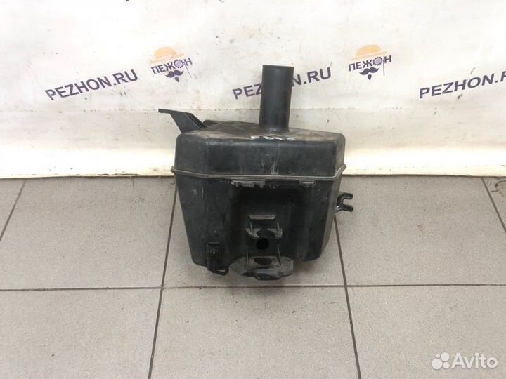 Бачок омывателя Kia Sportage внедорожник 2.0 2010