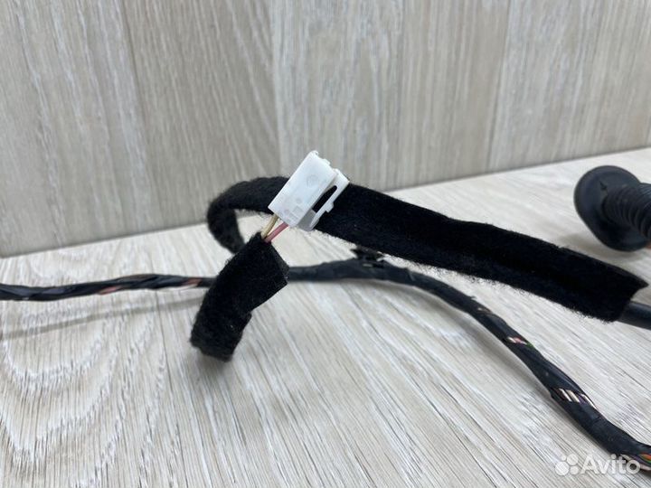 Проводка (коса) двери передняя правая Nissan