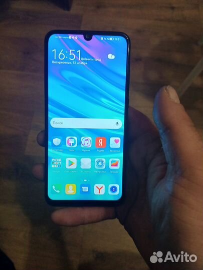 HUAWEI P Smart (2019), 3/64 ГБ