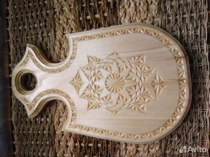 Доска кухонная из цельного дерева