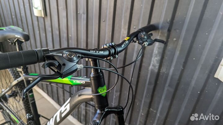 Велосипед новый алюминиевый 29 колёса