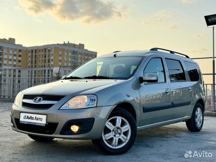 LADA Largus 1.6 МТ, 2014, 175 300 км