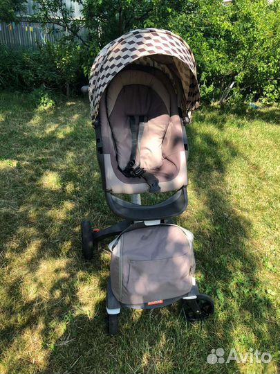 Коляска Stokke Xplory