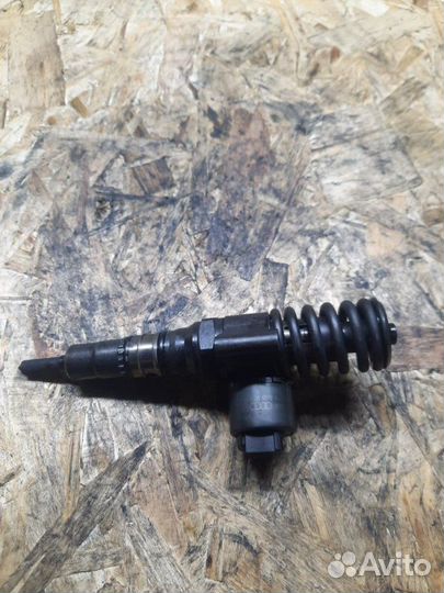 Форсунка Seat Leon 2.0 BKD 2007