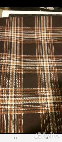 Коричневая в клетку