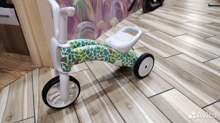 Беговел трехколесный