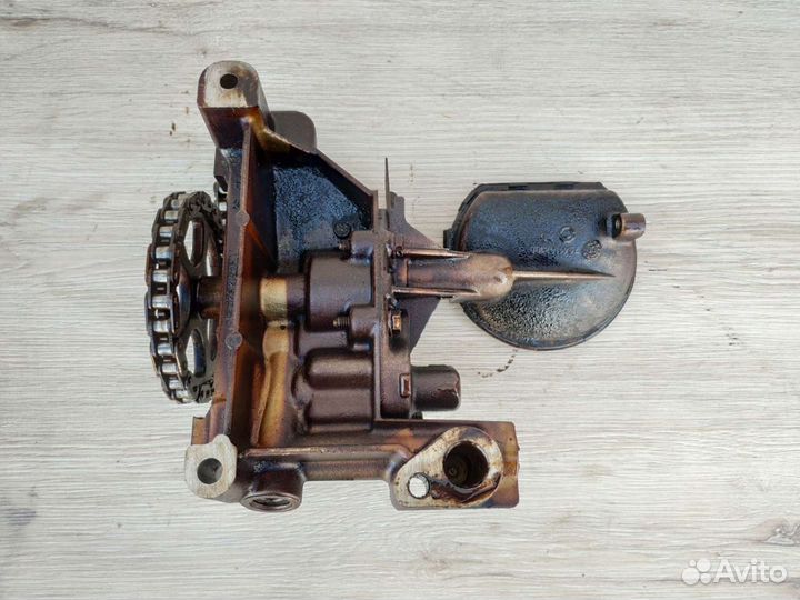 Масляный насос Peugeot Citroen