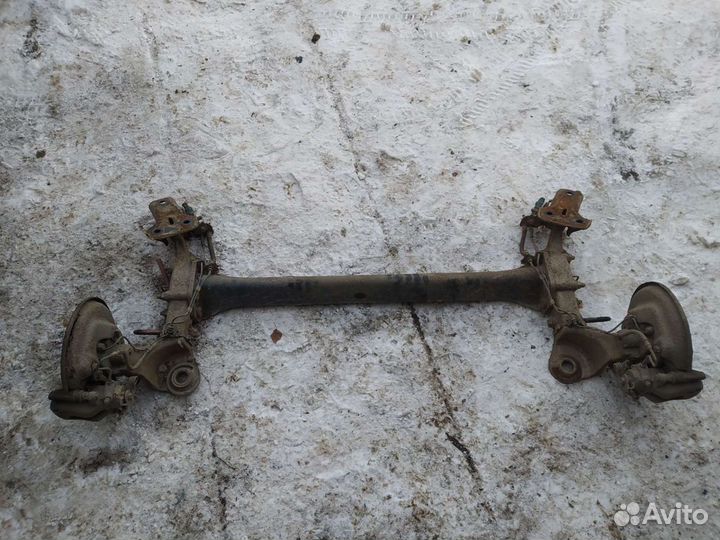 Балка задняя Ситроен citroen c3 2004 год дисковые