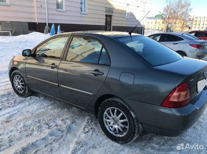Toyota Corolla 1.6 AT, 2005, битый, 138 000 км