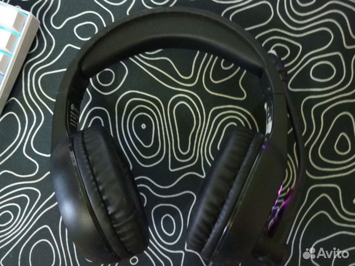 Проводные наушники