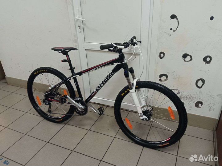 Kona Blast (идеал) Rock SHox 26er Disc гидравлики