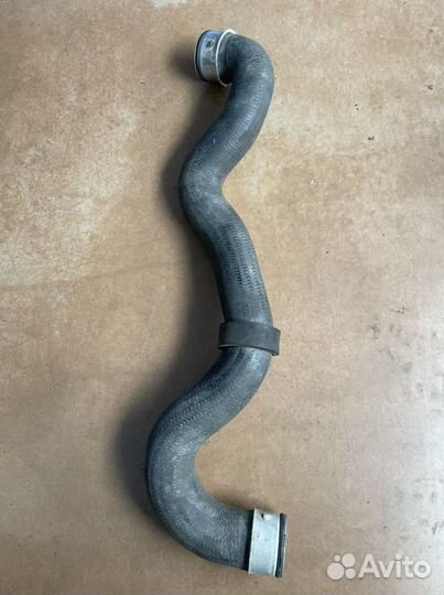 Патрубок mercedes w219 cls219 цлс219 350