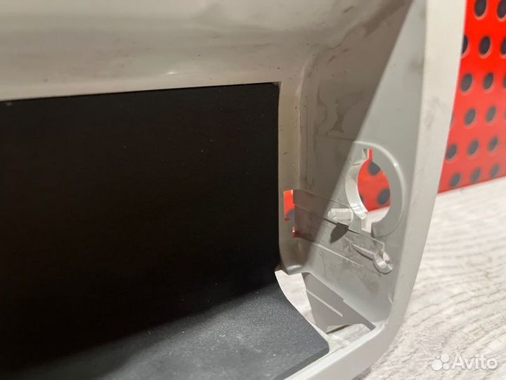 Плафон подсветки салона Mercedes-Benz Gle W292