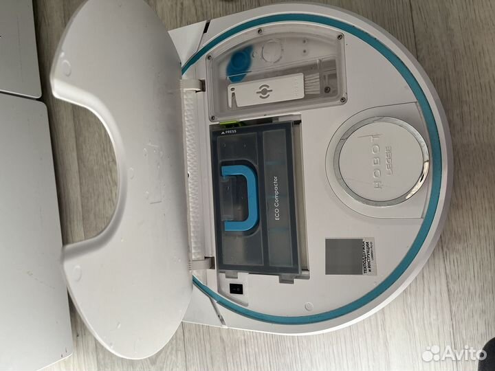 Робот пылесос моющий Hobot legee D8