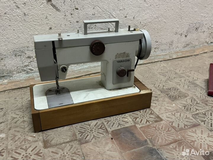 Швейная машинка Чайка бу