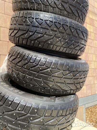 Michelin XPS Traction 265/60 R18