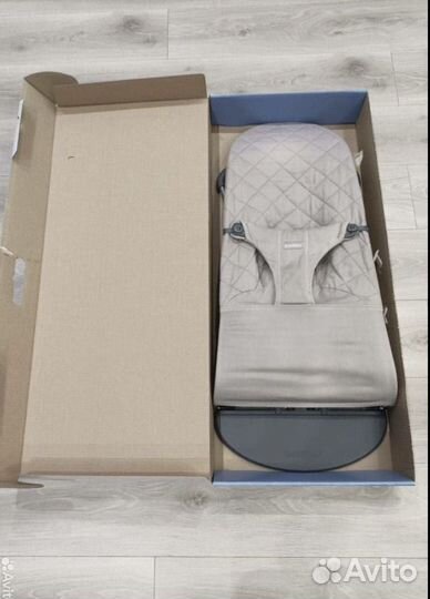 Кресло шезлонг babybjorn