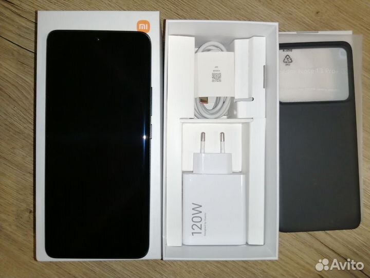 Xiaomi Redmi Note 13 Pro+, 8/256 ГБ