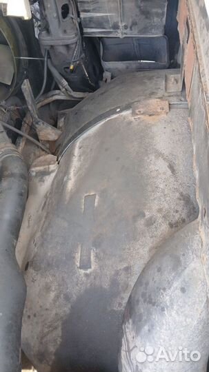 Renault магнум подкрылок локер рено магнум