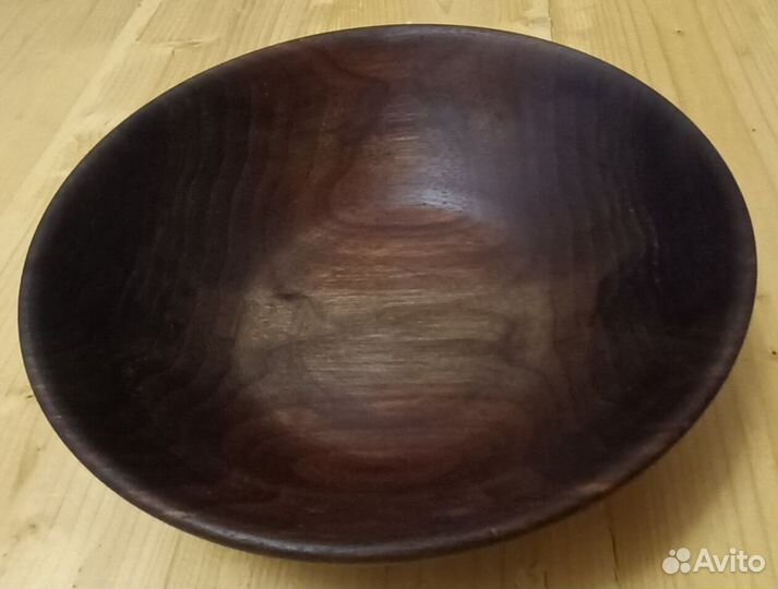 Деревянная тарелка