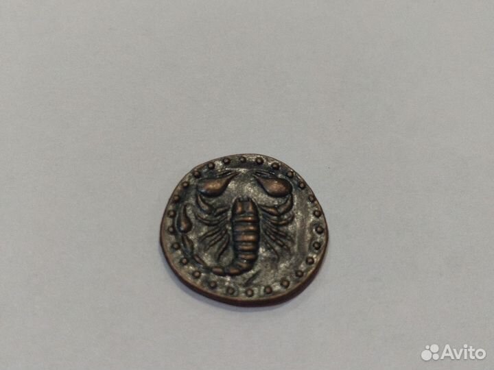 Скорпион золото магнитного моря