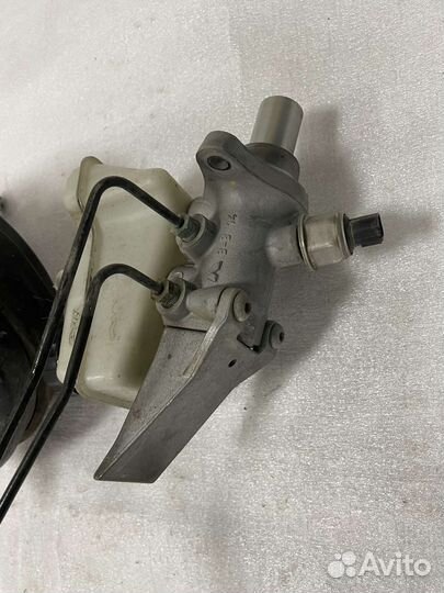 Главный тормозной цилиндр Mercedes-Benz GL X164