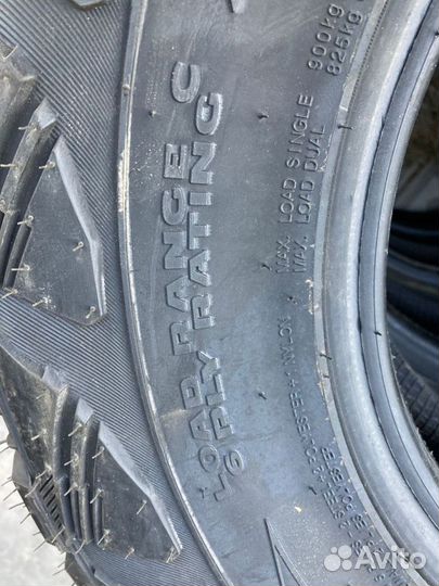 Kumho Road Venture MT71 235/75 R15 104Q