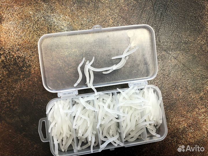 Воблеры и искусств. приманки, светящиеся в темноте